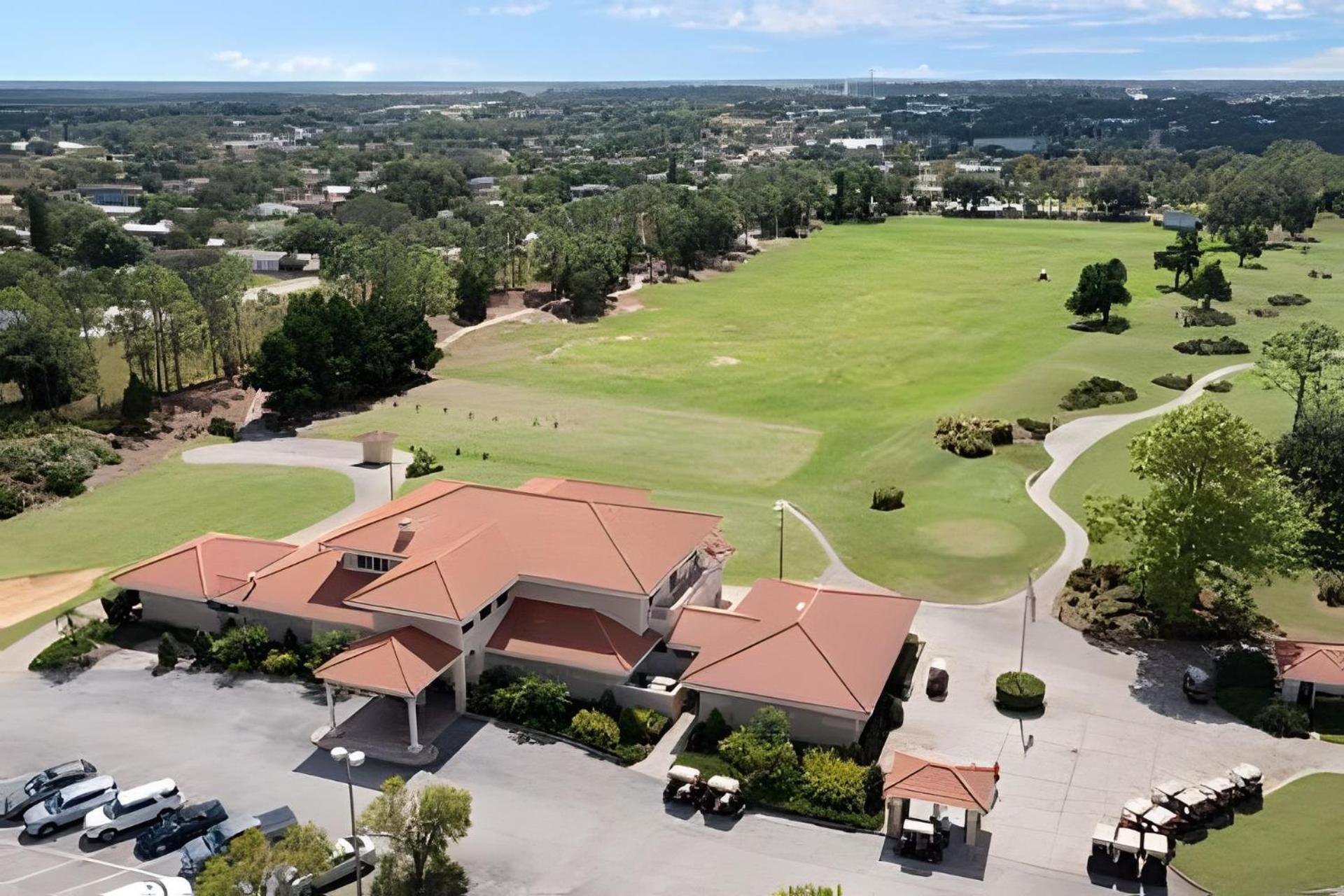 Quiet House With Pool On A Top Golf Course ヘインズ・シティ エクステリア 写真