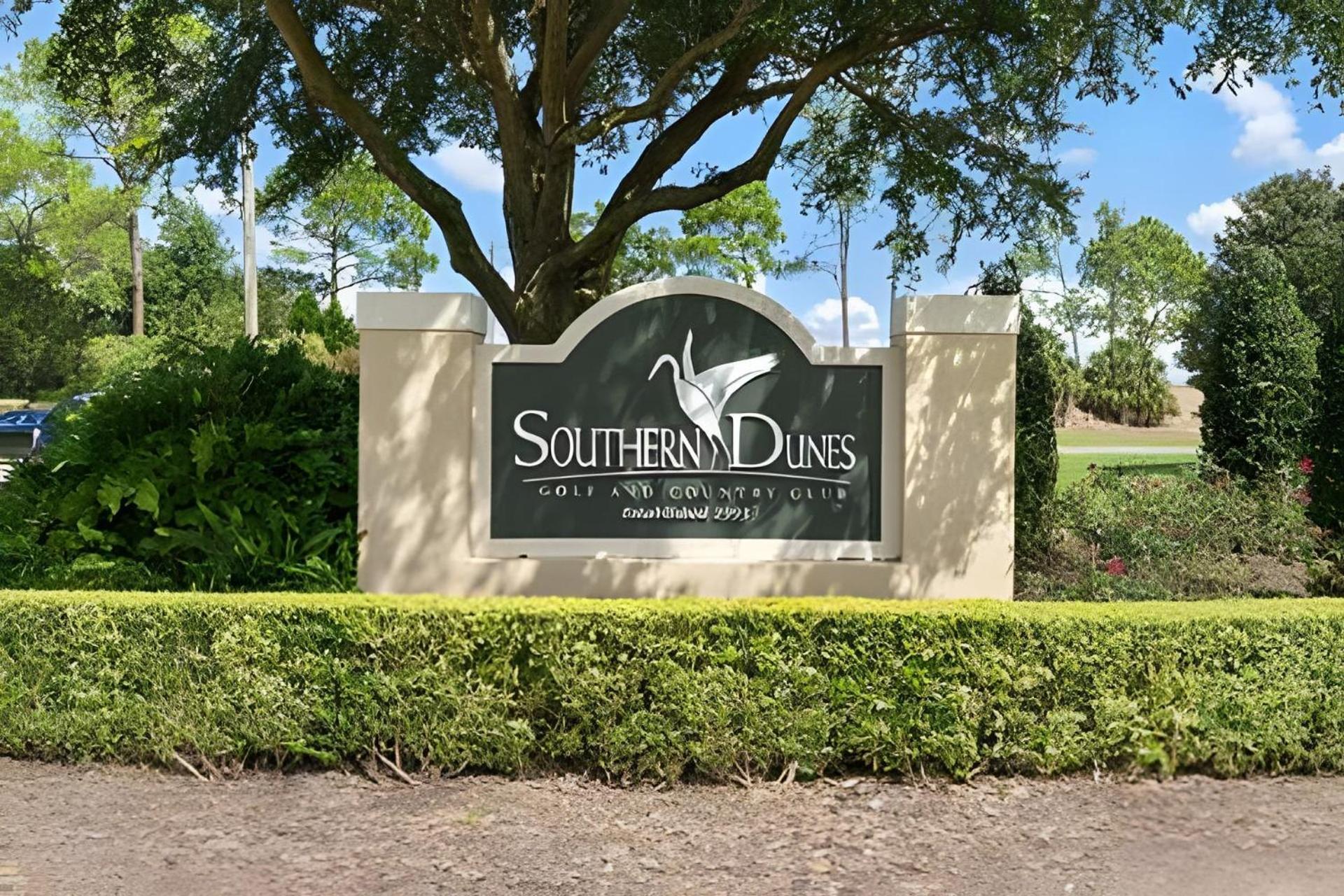 Quiet House With Pool On A Top Golf Course ヘインズ・シティ エクステリア 写真